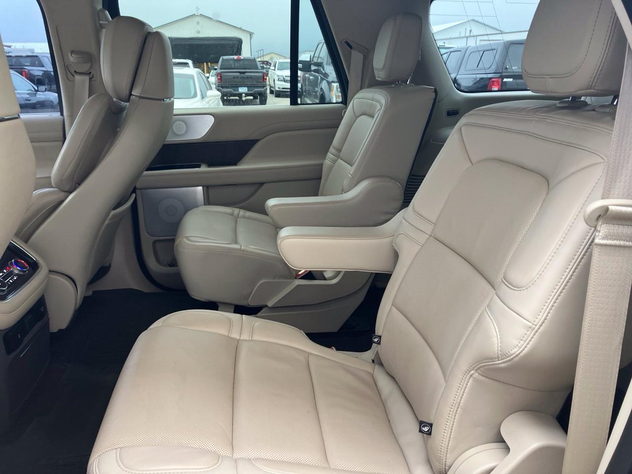 2020 Lincoln Navigator L Reserve Watertown SD 2020 Lincoln Navigator L Reserve Watertown SD