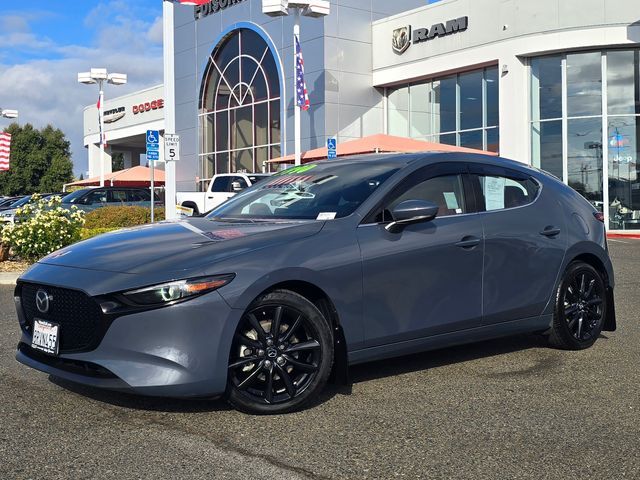 2020 MAZDA Mazda3 Premium 2020 MAZDA Mazda3 Premium