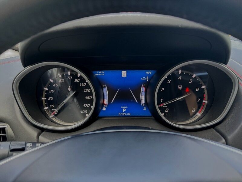 2020 Maserati Levante GranLusso AWD w/ Ermenegildo Zegna Silk Interior Appointments Arlington VA