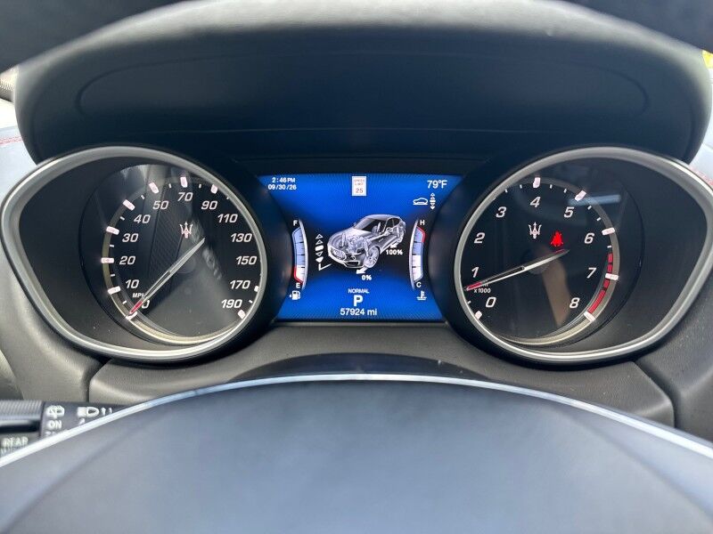 2020 Maserati Levante GranLusso AWD w/ Ermenegildo Zegna Silk Interior Appointments Arlington VA