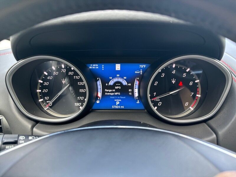 2020 Maserati Levante GranLusso AWD w/ Ermenegildo Zegna Silk Interior Appointments Arlington VA
