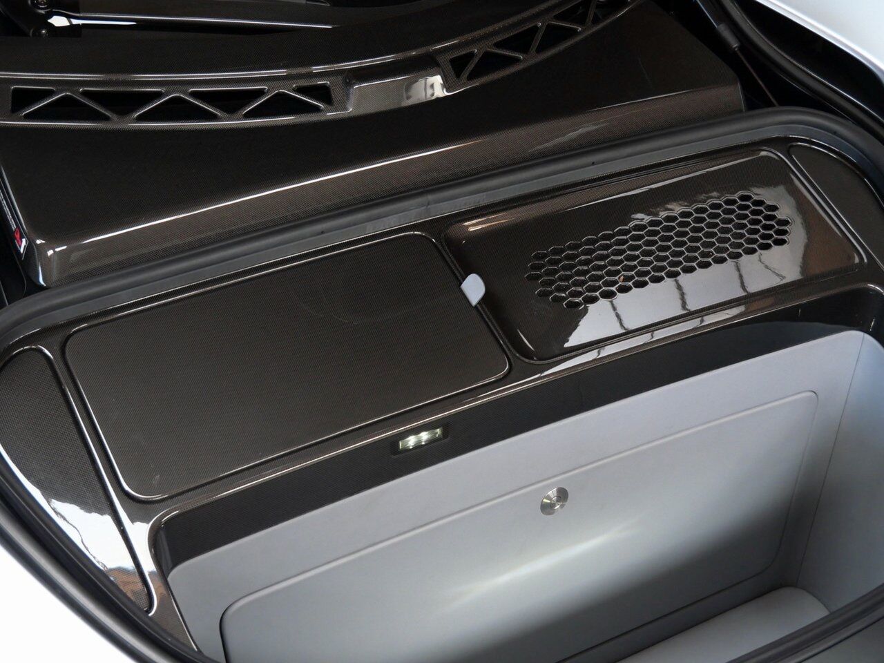 2020 McLaren Speedtail Lawrence KS