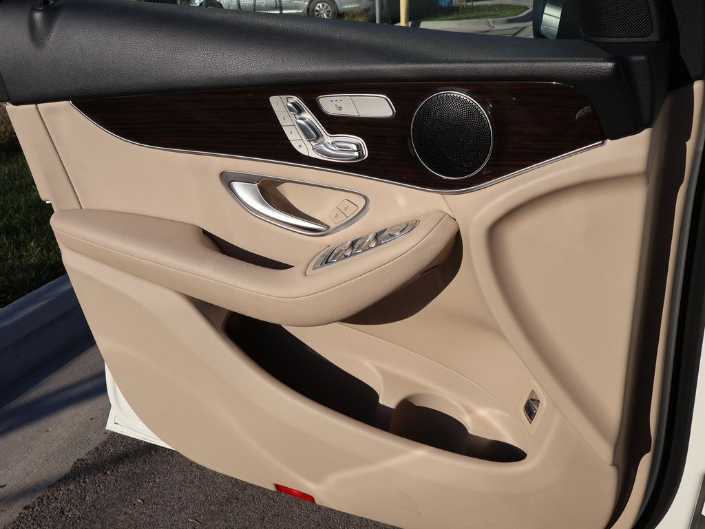 2020 Mercedes-Benz GLC GLC 300 Coupe