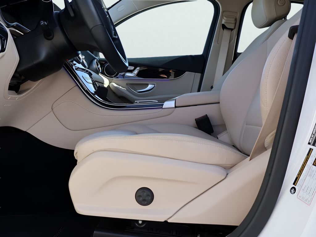 2020 Mercedes-Benz GLC GLC 300 Coupe