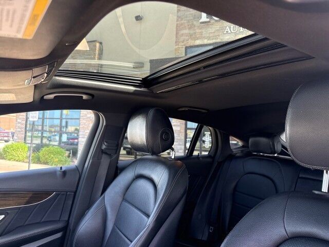 2020 Mercedes-Benz GLC GLC 300 Springfield IL 2020 Mercedes-Benz GLC GLC 300 Springfield IL