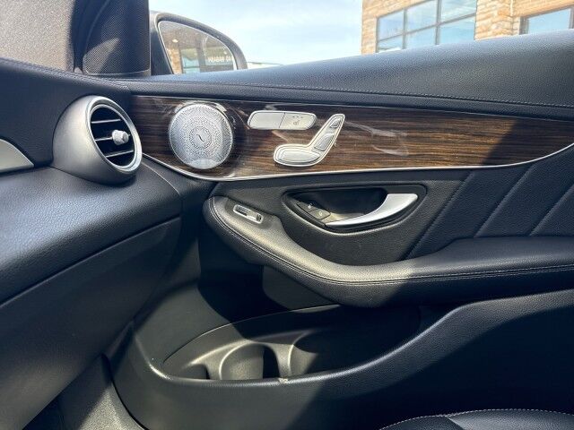 2020 Mercedes-Benz GLC GLC 300 Springfield IL 2020 Mercedes-Benz GLC GLC 300 Springfield IL
