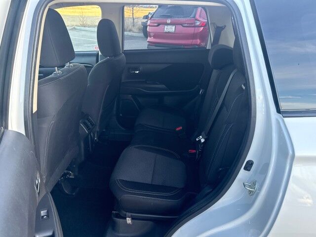 2020 Mitsubishi Outlander SEL Grande Prairie AB 2020 Mitsubishi Outlander SEL Grande Prairie AB