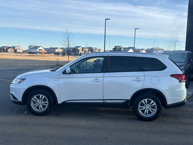 2020 Mitsubishi Outlander SEL Grande Prairie AB 2020 Mitsubishi Outlander SEL Grande Prairie AB