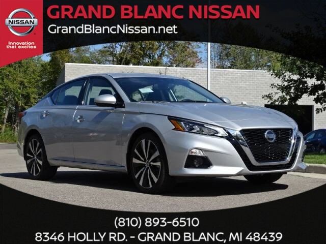 2020 Nissan Altima 2.5 Platinum Oshkosh WI