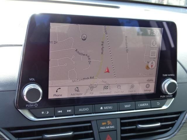 2020 Nissan Altima 2.5 Platinum Oshkosh WI