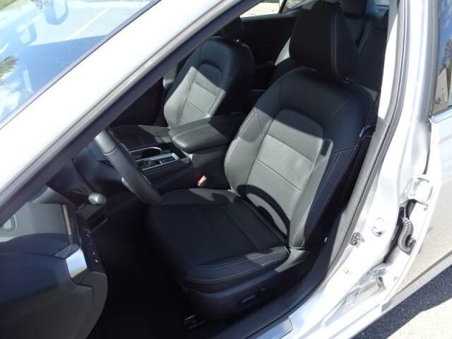 2020 Nissan Altima 2.5 Platinum Oshkosh WI