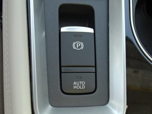 2020 Nissan Altima 2.5 Platinum Oshkosh WI
