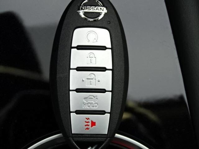 2020 Nissan Altima 2.5 Platinum Oshkosh WI