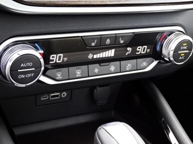 2020 Nissan Altima 2.5 Platinum Oshkosh WI