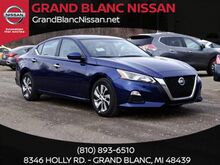 2020_Nissan_Altima_2.5 S_ Oshkosh WI