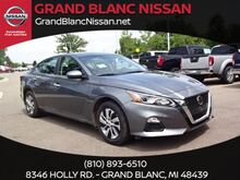 2020_Nissan_Altima_2.5 S_ Oshkosh WI