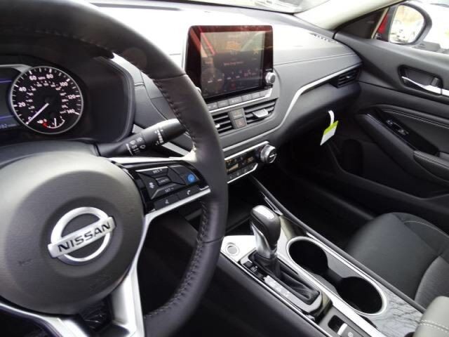 2020 Nissan Altima 2.5 SV Oshkosh WI