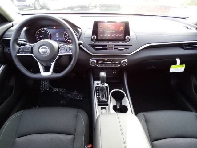 2020 Nissan Altima 2.5 SV Oshkosh WI