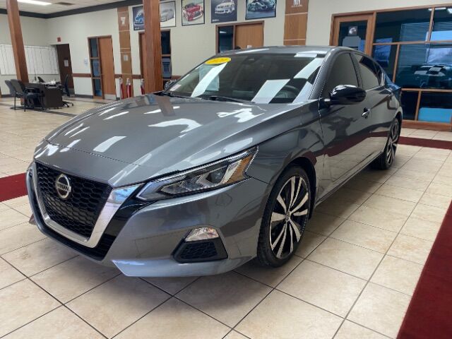 2020 Nissan Altima SR