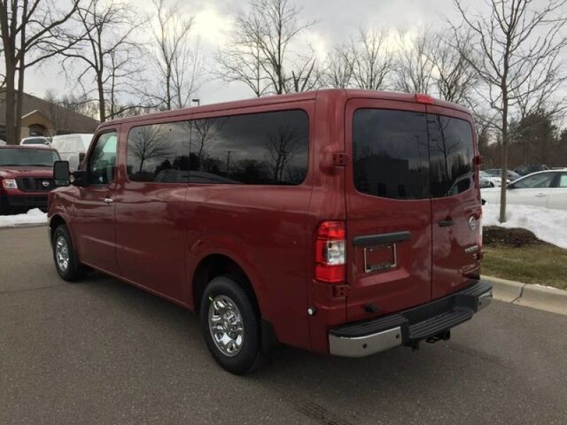 2020 Nissan NV Passenger NV3500 HD SL Oshkosh WI