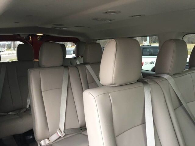 2020 Nissan NV Passenger NV3500 HD SL Oshkosh WI