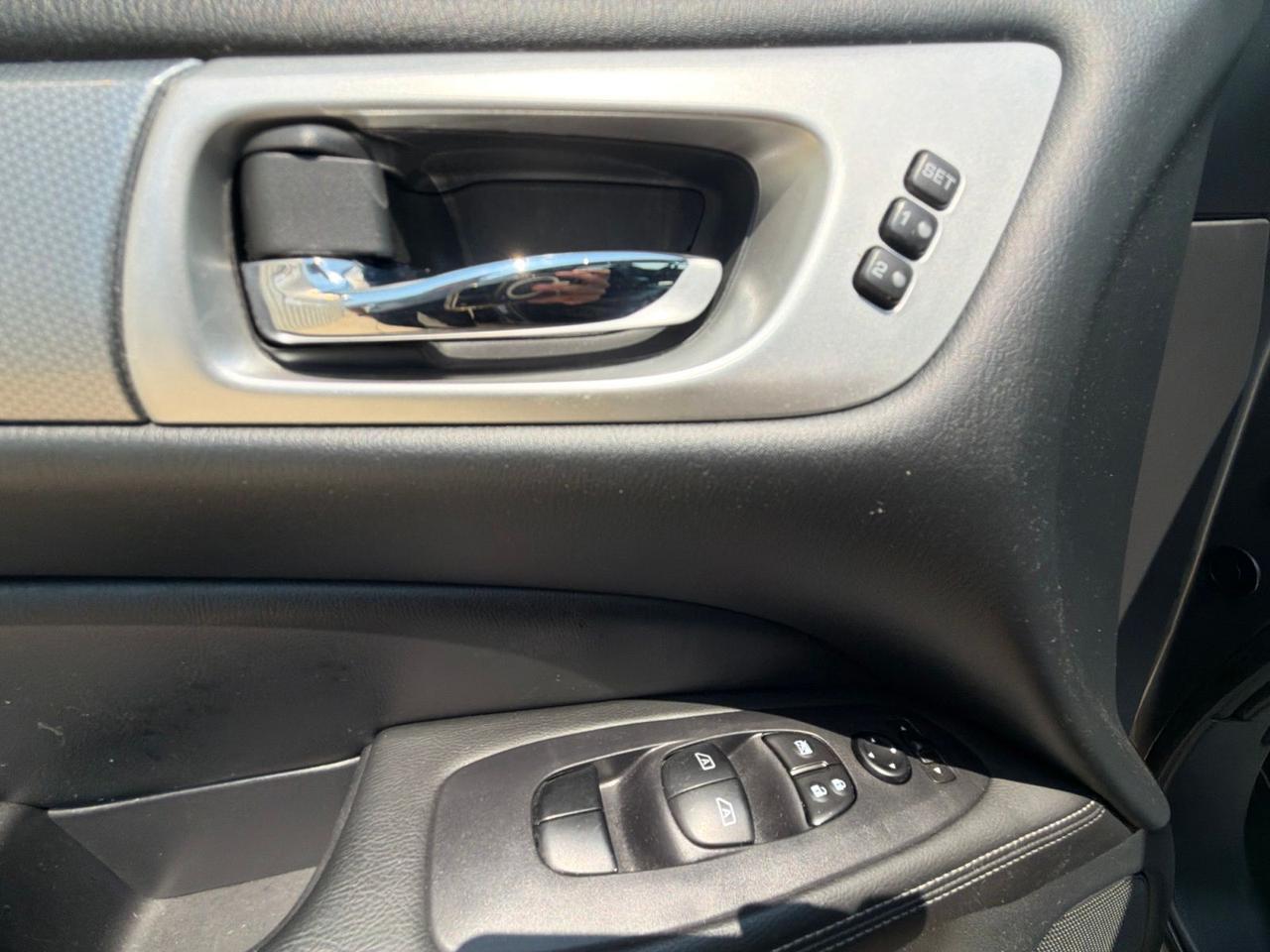 2020 Nissan Pathfinder SL Watertown SD 2020 Nissan Pathfinder SL Watertown SD