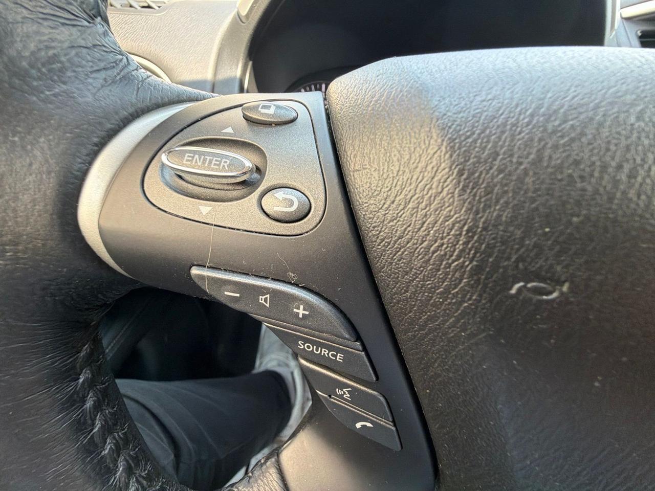 2020 Nissan Pathfinder SL Watertown SD 2020 Nissan Pathfinder SL Watertown SD