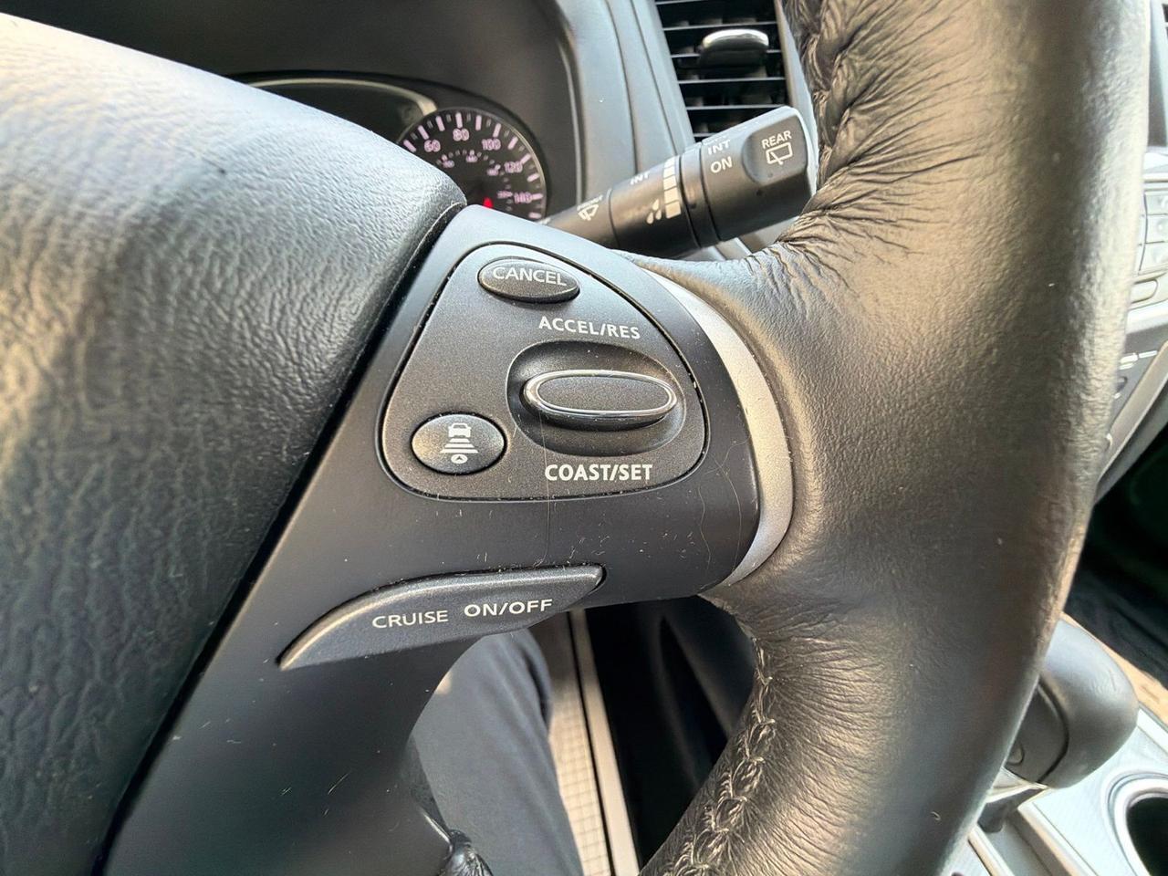 2020 Nissan Pathfinder SL Watertown SD 2020 Nissan Pathfinder SL Watertown SD