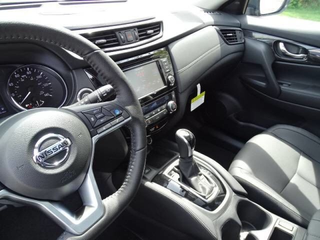 2020 Nissan Rogue SL Oshkosh WI