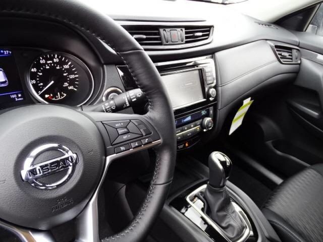 2020 Nissan Rogue SV Oshkosh WI