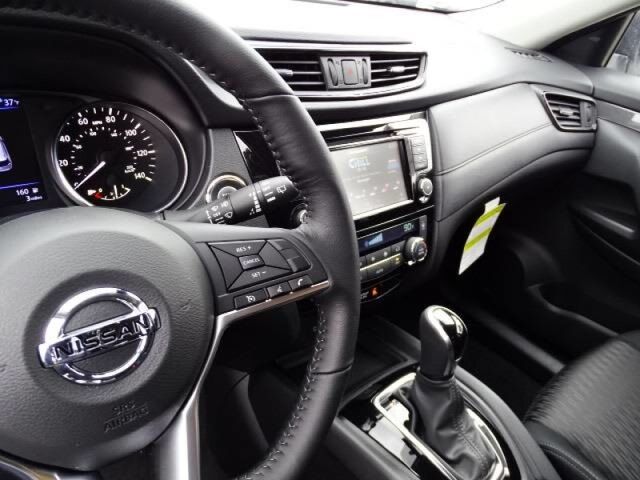 2020 Nissan Rogue SV Oshkosh WI
