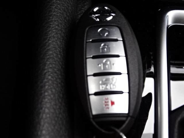 2020 Nissan Rogue SV Oshkosh WI