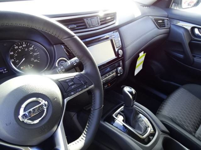 2020 Nissan Rogue SV Oshkosh WI
