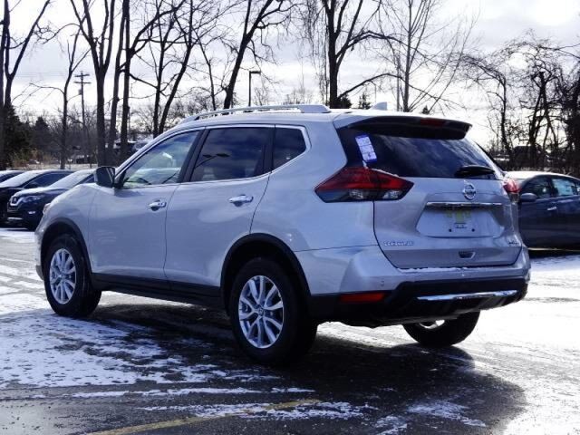 2020 Nissan Rogue SV Oshkosh WI