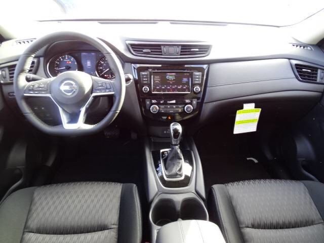 2020 Nissan Rogue SV Oshkosh WI