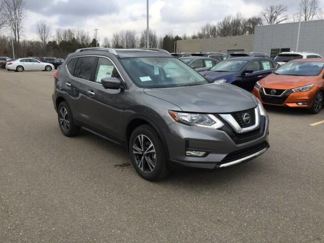 2020 Nissan Rogue SV Oshkosh WI