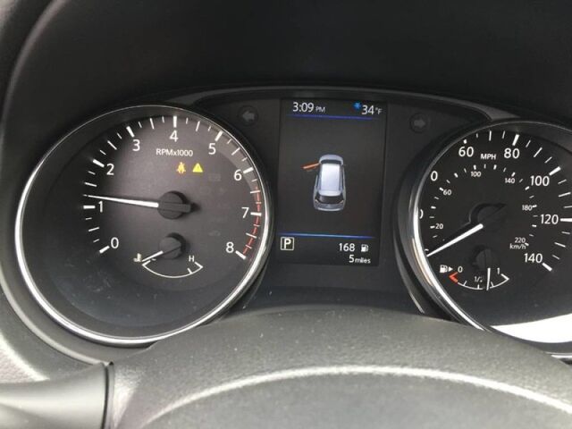 2020 Nissan Rogue SV Oshkosh WI