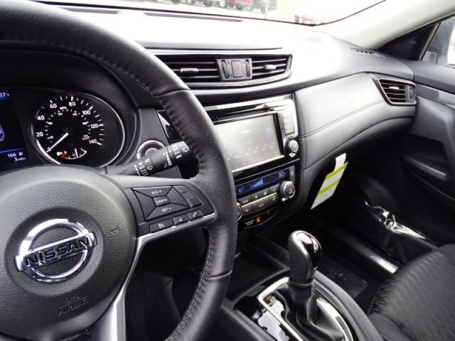 2020 Nissan Rogue SV Oshkosh WI