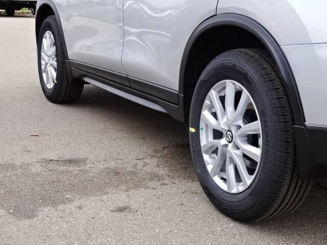 2020 Nissan Rogue SV Oshkosh WI