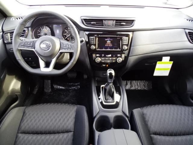 2020 Nissan Rogue SV Oshkosh WI