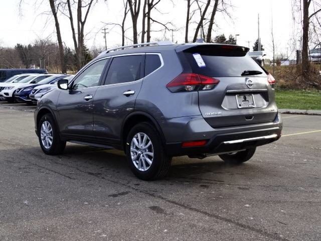 2020 Nissan Rogue SV Oshkosh WI