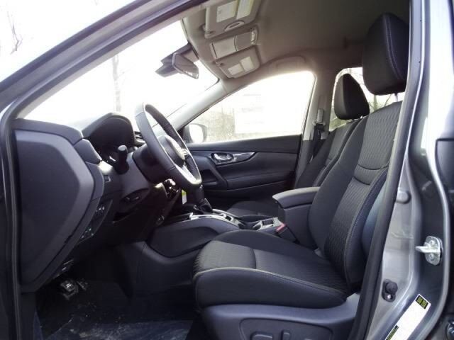 2020 Nissan Rogue SV Oshkosh WI