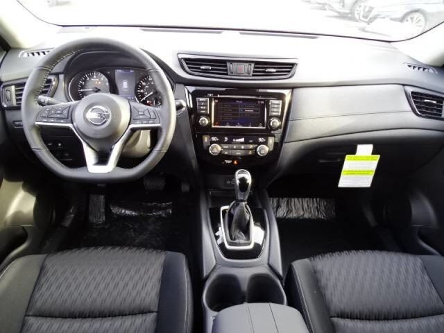 2020 Nissan Rogue SV Oshkosh WI