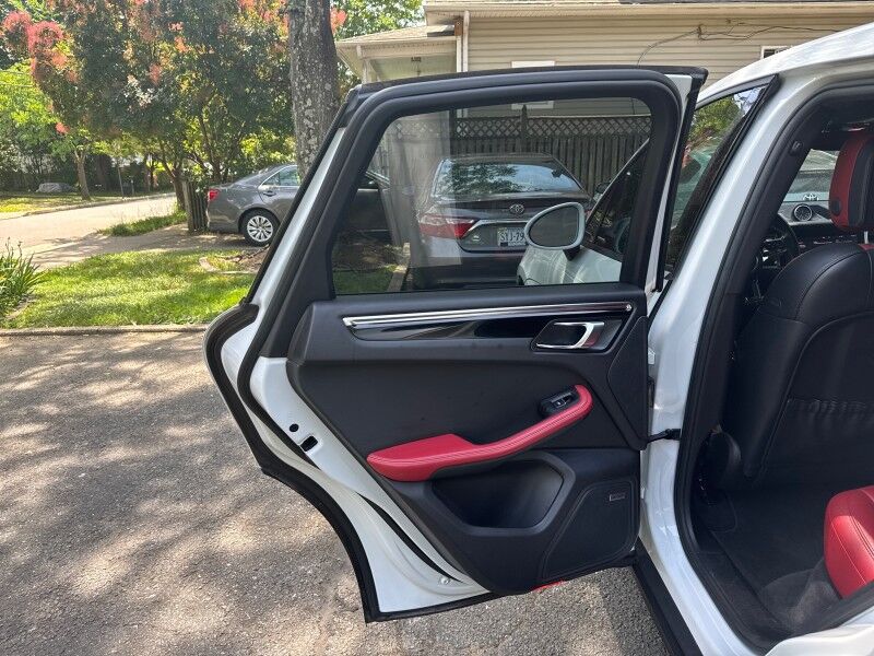 2020 Porsche Macan AWD Arlington VA