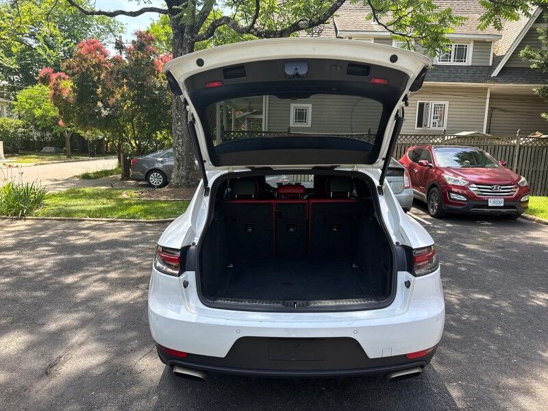 2020 Porsche Macan AWD Arlington VA