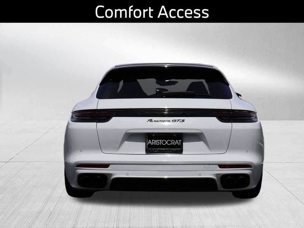 2020 Porsche Panamera Sport Turismo GTS