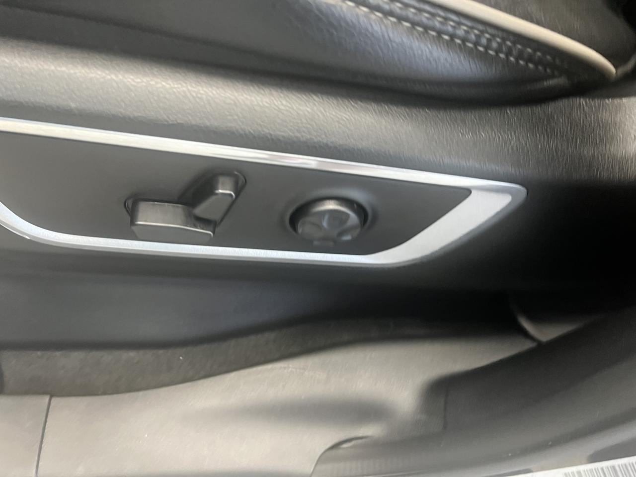 RAM1500 CREW CAB 4X420