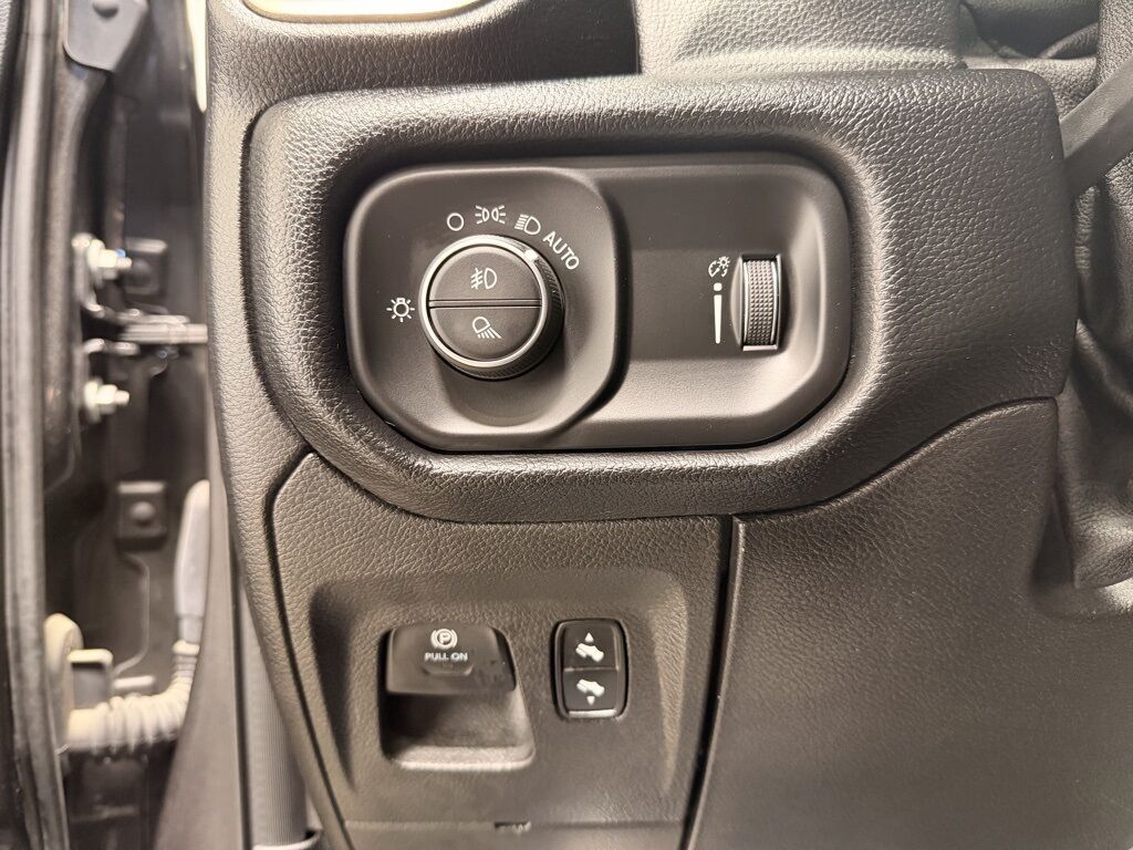 2020 Ram 1500 4x4 Crew Cab Sport Minocqua WI 2020 Ram 1500 4x4 Crew Cab Sport Minocqua WI