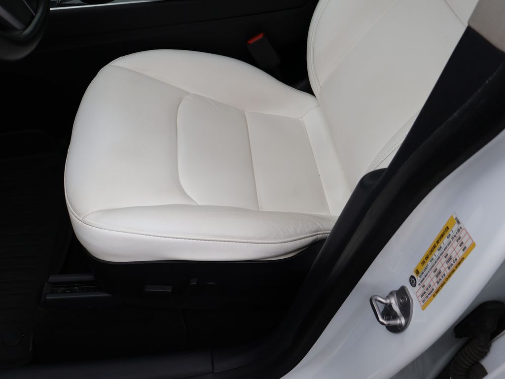 2020 Tesla Model Y Performance