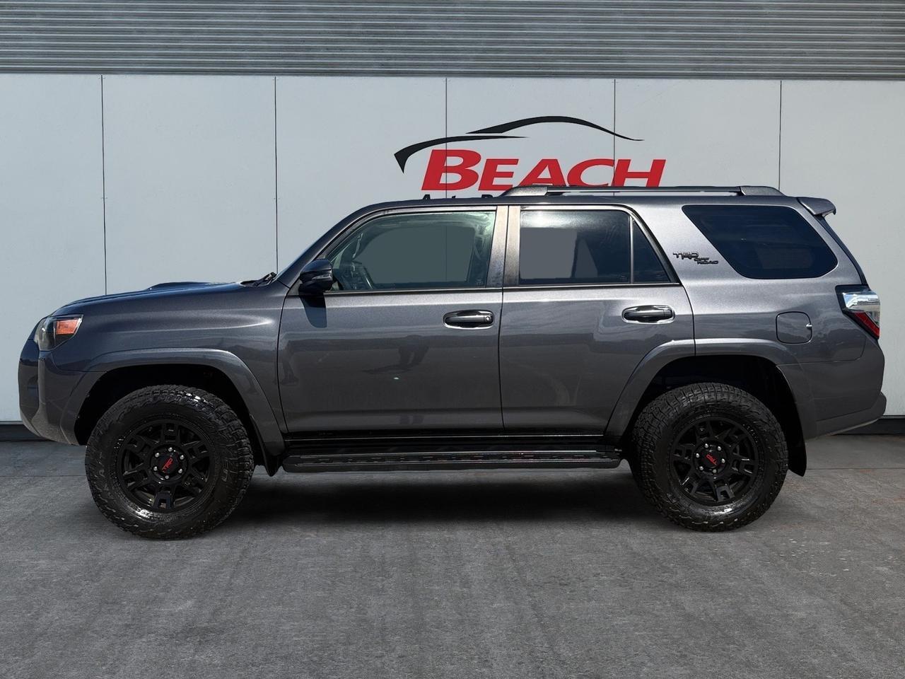 2020 Toyota 4Runner TRD Off Road Premium, RUNNING BOARDS, TOW PACKAGE, BACKUP CAMERA, 4X4, ROOF RACKS, SUNROOF, HEATED SEATS, KEYLESS ENTRY, UNIVERSAL GARAGE DOOR OPENER, ONLY 1 OWNER! Norfolk VA 2020 Toyota 4Runner TRD Off Road Premium, RUNNING BOARDS, TOW PACKAGE, BACKUP CAMERA, 4X4, ROOF RACKS, SUNROOF, HEATED SEATS, KEYLESS ENTRY, UNIVERSAL GARAGE DOOR OPENER, ONLY 1 OWNER! Norfolk VA